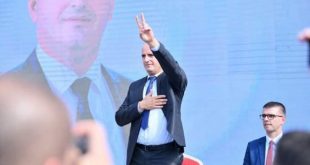 Kandidati i LDK-së për kryetar të Besianës, Ekrem Hyseni, ka konfirmuar fitoren e tij në radhën e parë të zgjedhjeve