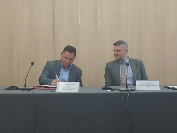 Komuna e Malishevës dhe UNDP nënshkruajnë marrëveshje për mbështetjen e katër projekteve të shoqërisë civile