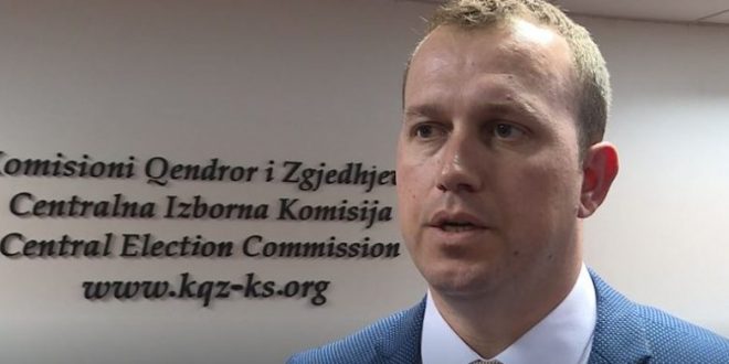 Zëdhënësi i KQZ-së, Valmir Elezi ka mbajtur konferencë për medie lidhur me procesin e verifikimit të kandidatëve