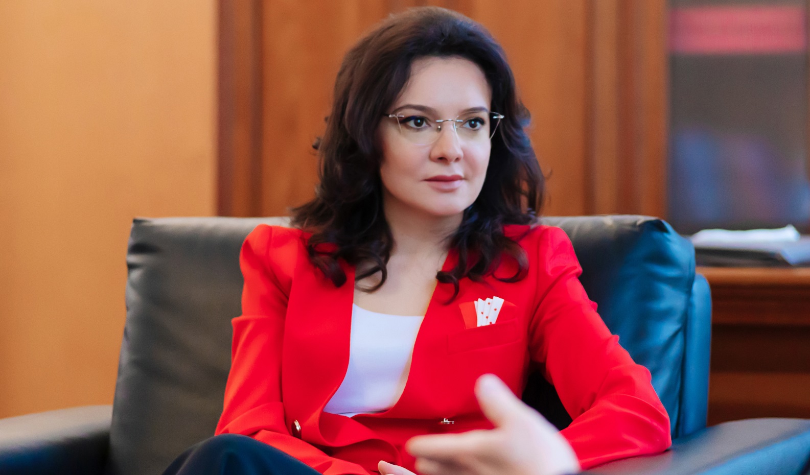 Elisa Spiropali  PE  miraton me 502 vota pro raportin për progresin e Shqipërisë drejt BE së