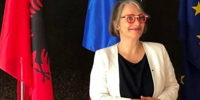 Franca rreshtohet gjithmonë për krah Amerikës, edhe për “non gratat” konfirmon ambasadorja e Francës në Shqipëri, Elizabet Barsak