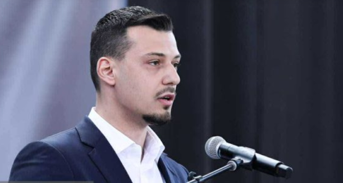 Endrit Thaçi vlerëson kandidaturën e Bedri Hamzës për kryetar të PDK së