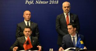 Ministrat Shala dhe Ahmetaj nënshkruajnë marrëveshje në fushën e Pronësisë Industriale