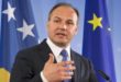 Enver Hoxhaj: Ata mund të dëmtojnë emblemën tonë, por jo atë që përfaqëson, Kosova është shtet i pavarur dhe sovran