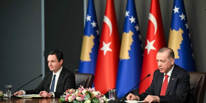 Kryetari i Turqisë Erdogan, premtoi mbështetje për Kosovën në anëtarësimin e saj në Këshillin e Evropës, në BE e në NATO