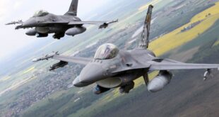 Dy avionë amerikanë, F-16 Falcons, do të kryejnë stërvitje dypalëshe, ajër-tokë me forcat e Bosnjës në Tuzëll dhe në rajonin e Bërçkos