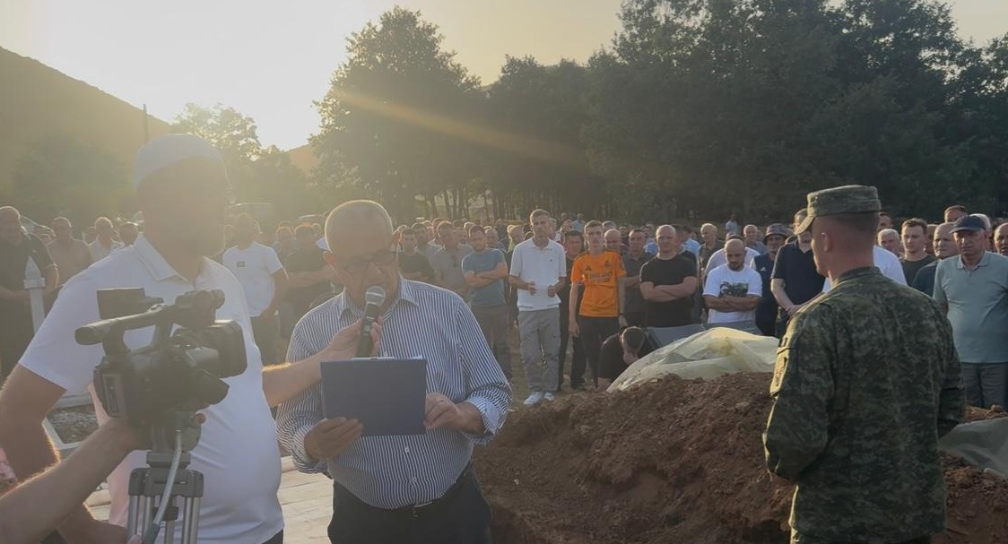 Elez Durmishi  Naim Rizani  sot po të japim lamtumirën e fundit  por jo edhe harresën