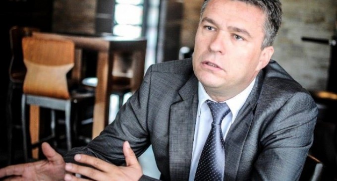 Fadil Demaku  PDK kundër qeverisë së re të LVV së