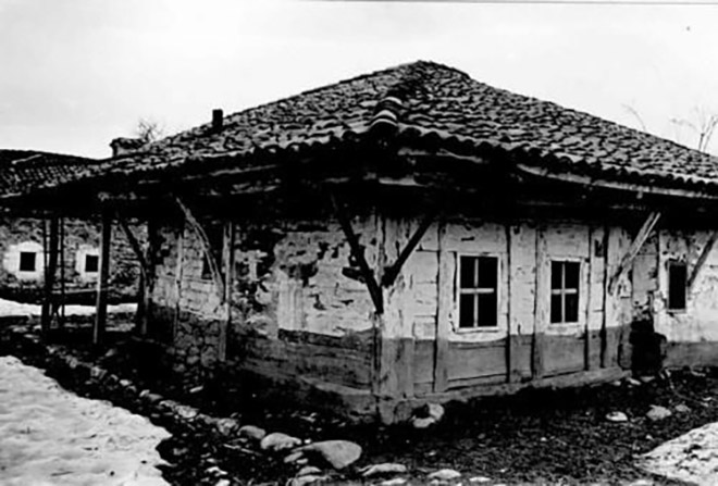 faton-b-mehmetaj-objekti-i-drurit-ne-lloqan-kishte-vlera-te-medha-kulturore-etnografike-dhe-historike