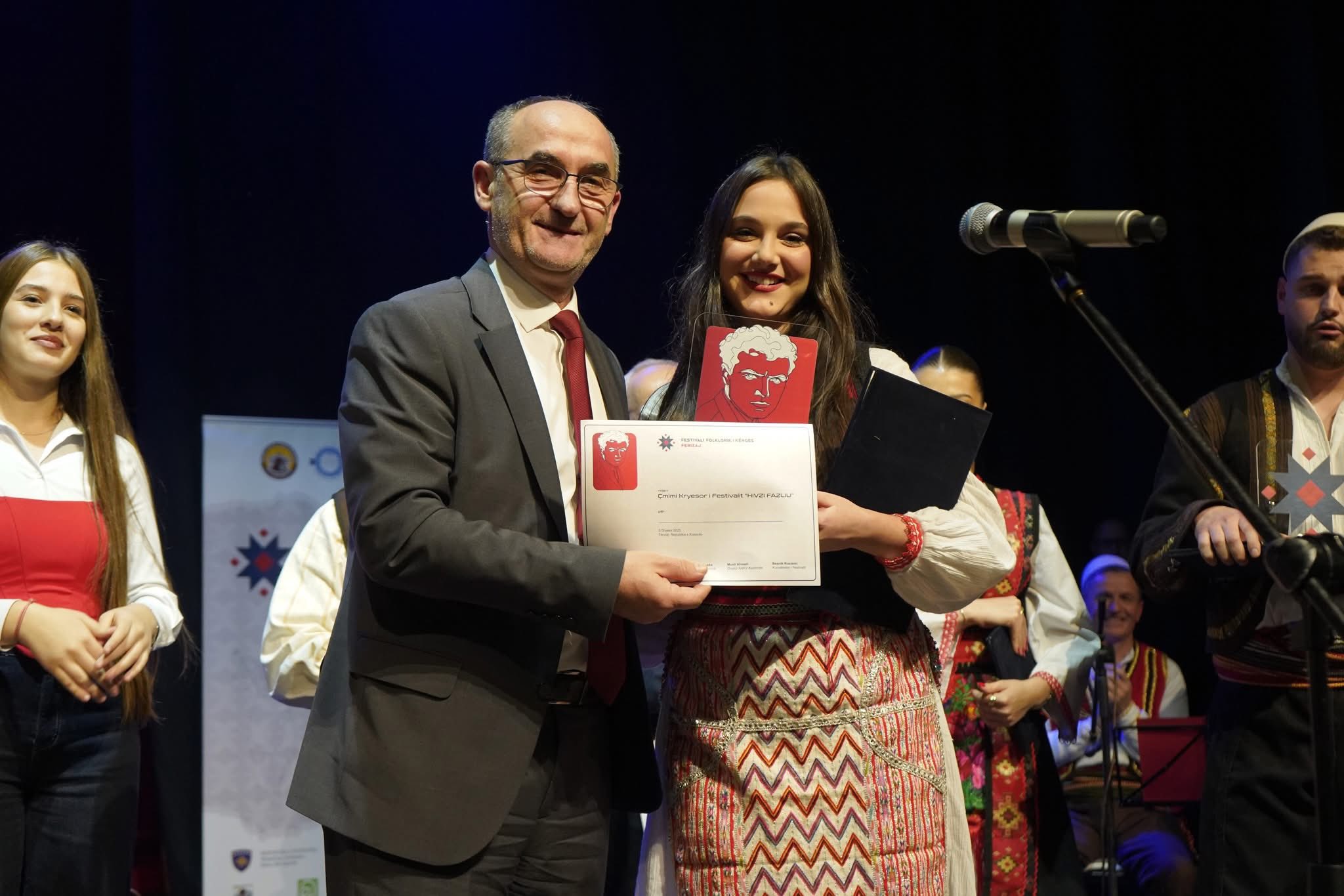 Olza Hashani  Mersud Bajrami dhe Riola Hysa fitues në Festivalin Folklorik të Këngës  Ferizaj 2025 