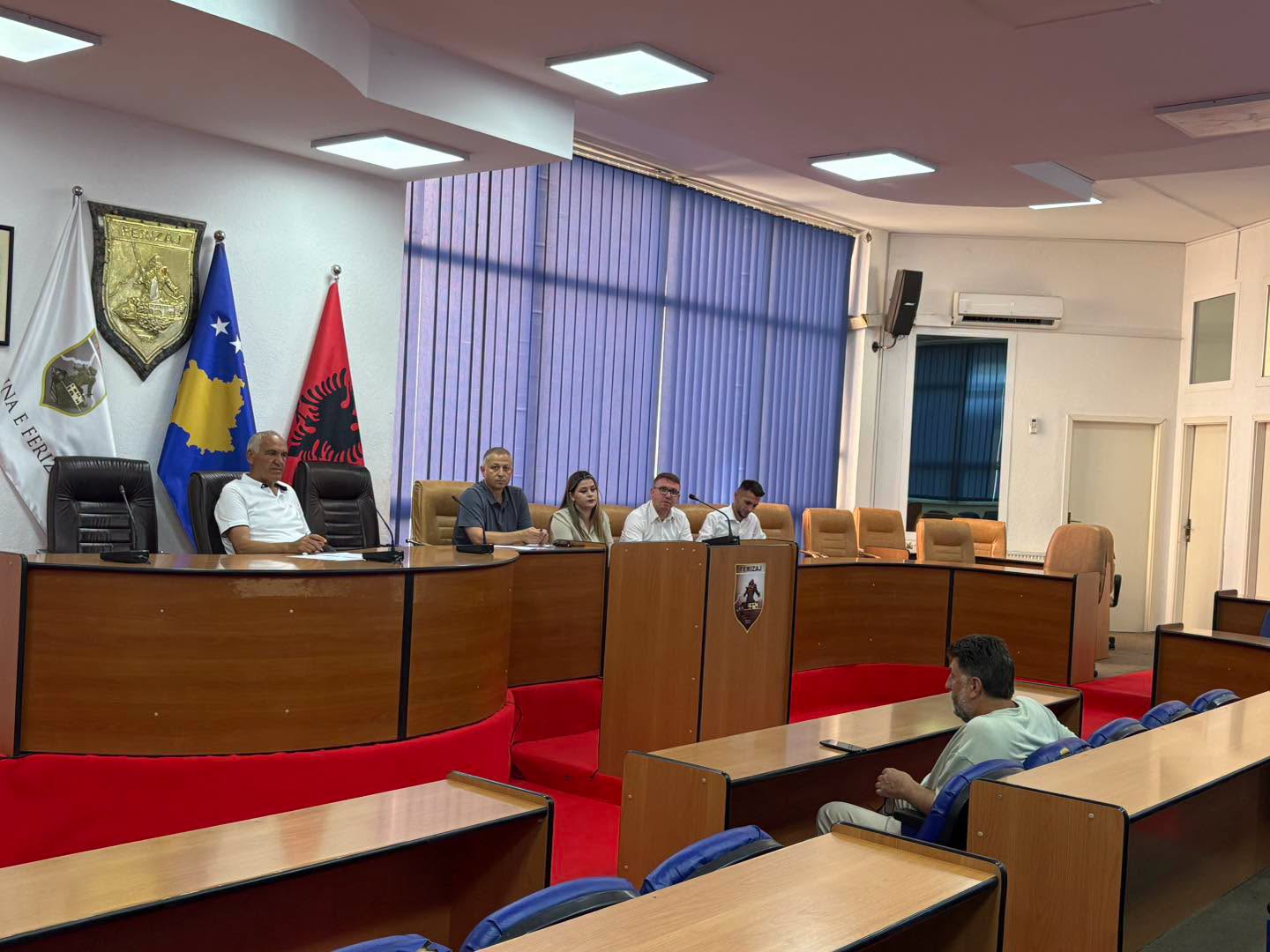 Mbahet konsultimi publik për Kornizën Afatmesme Buxhetore 2027 2029