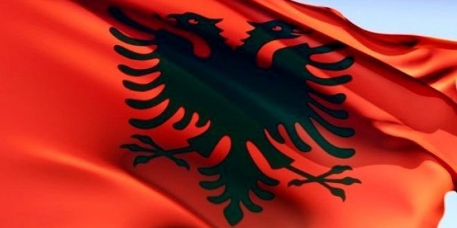 Xhevat Gjini: Nuk mund të ketë pavarësi të Kosovës pa flamurin e saj kuq e zi