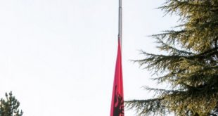 Edhe Shqipëria e Kosova do të duhej të kishin shpallur nga një ditë zie për tragjedinë që u ndodhi vëllezërve tanë në Maqedoni