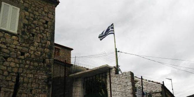 Greqia vazhdon të provokojë Shqipërinë