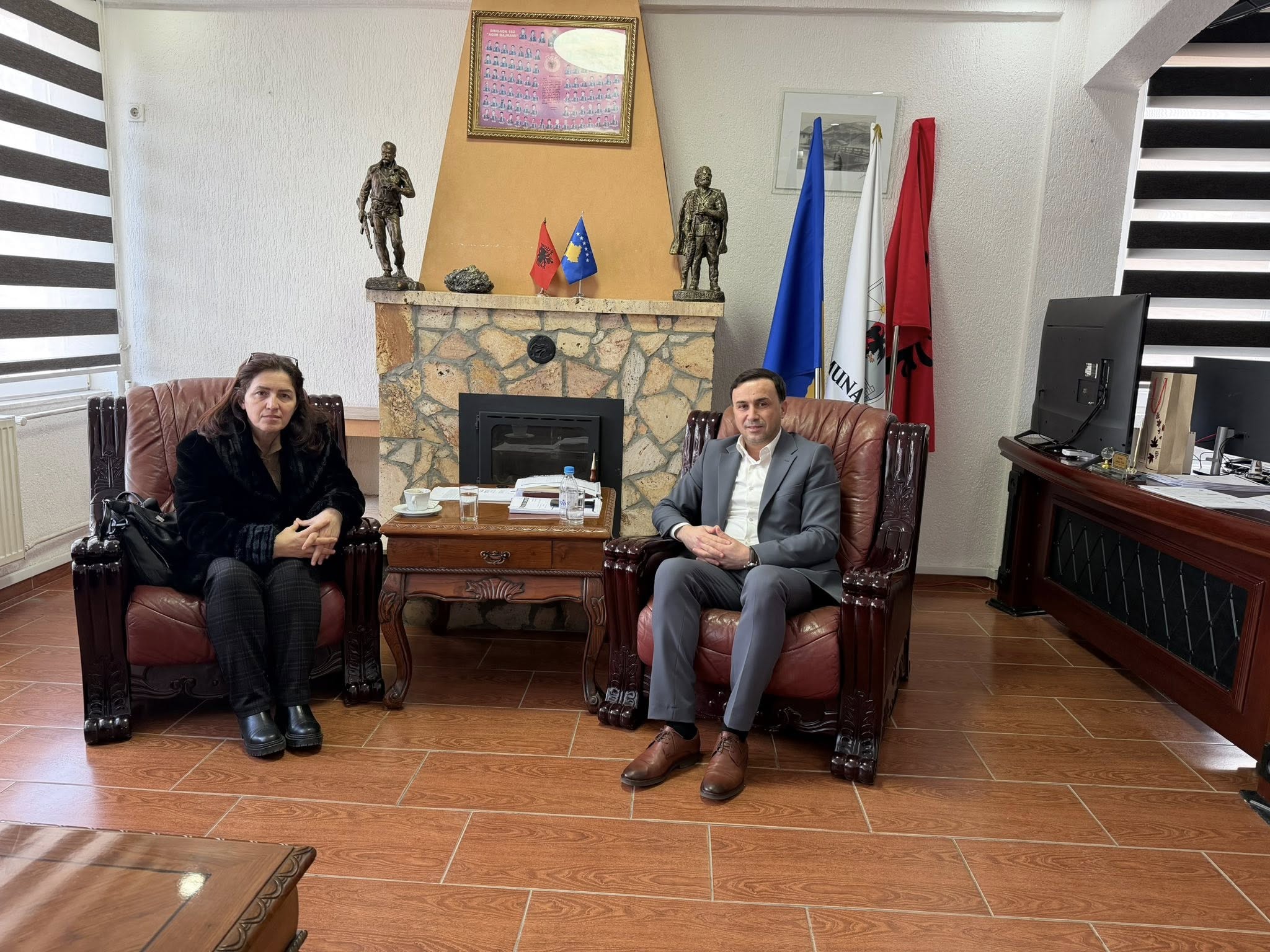 Komuna e Kaçanikut dhe Radio  Kosova e Lirë  vazhdojnë bashkëpunimin