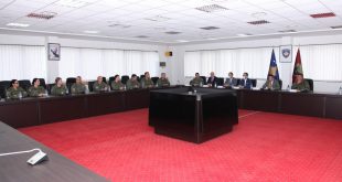 Në Ministrinë e Mbrojtjes certifikohen të 15 pjesëtarë të FSK-së në fushën e shëndetit mendor