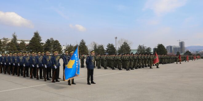 Veteranë, invalidë dhe liridashës të vendit, po marrin pjesë në manifestimet e “Epopesë së Ushtrisë Çlirimtare të Kosovës”