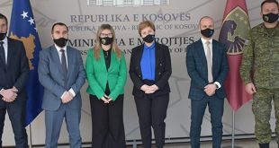 Agjencia Kadastrale e Kosovës nënshkruan marrëveshje bashkëpunimi me Ministrinë e Mbrojtjes