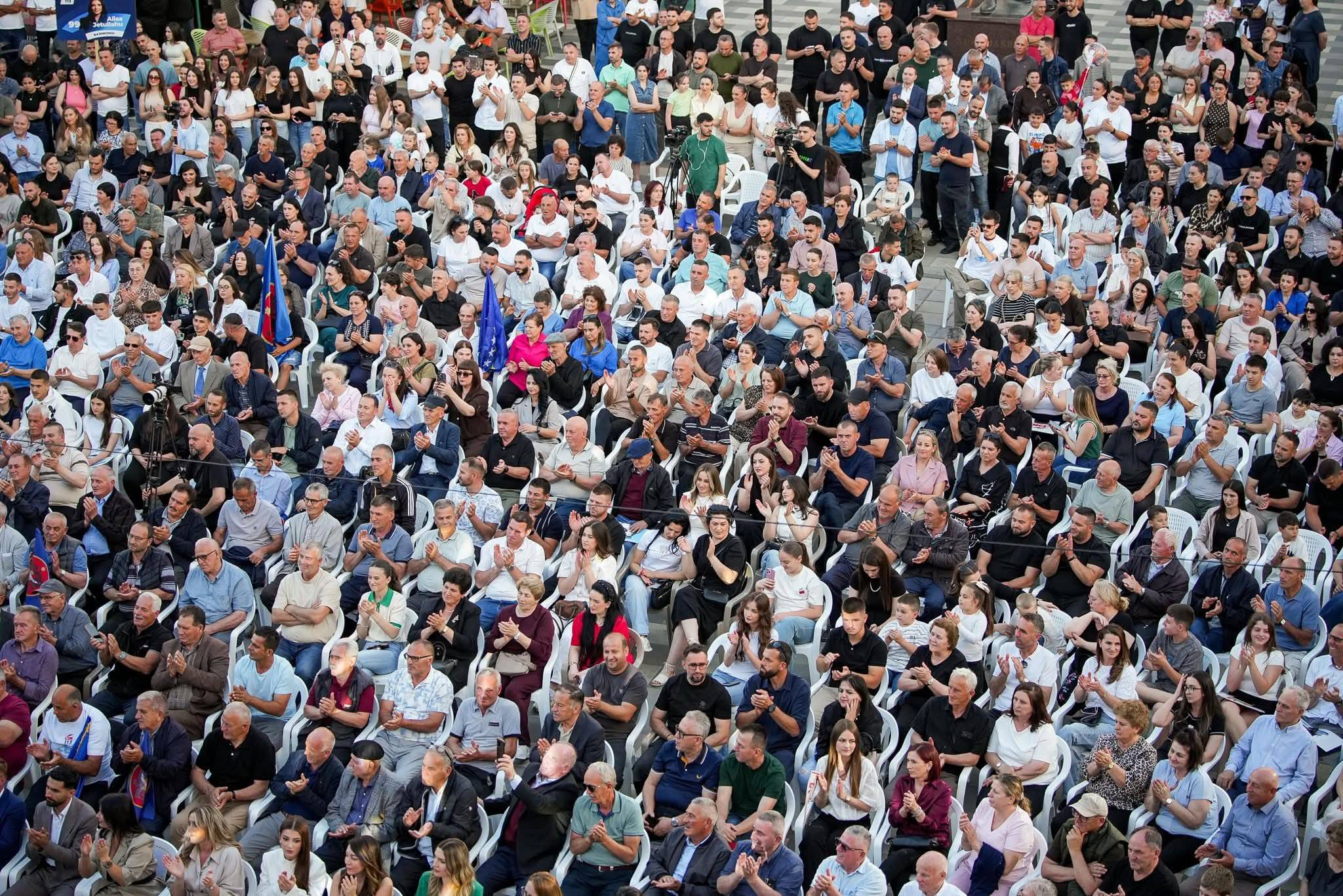 Tri ditë para zgjedhjeve  partitë intensifikojnë fushatën me tubime në mbarë Kosovën