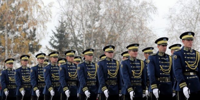 Shndërrimi paqësor i strukturave çlirimtare dhe mbrojtëse të Kosovës: UÇK-TMK-FSK