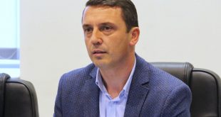 Kujtim Gashi: Jemi takuar me LDK-në për Pakon e Rimëkëmbjes por nuk kemi biseduar për përfshirjen në qeveri