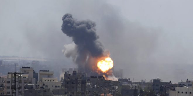 Shkon mbi 100 numri i personave që e humbin jetën që nga fillimi i sulmeve ajore izraelite në Gaza