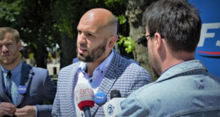 Kelmendi: Organizata ekstremiste "Obraz" e ndaluar në Serbi, defilon lirshëm në Kosovë