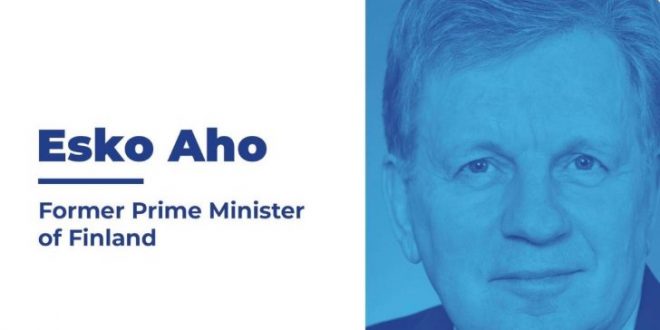 Shkolla Finlandeze organizon ligjëratë me Ish-Kryeministrin e Finlandës, Z. Esko Aho