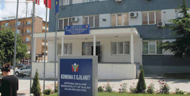 LDK, AAK dhe AKR arrijnë marrëveshje për bashkëqeverisjen lokale në komunën e Gjilanit