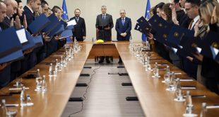 Kryetari i vendit, Hashim Thaçi në një ceremoni solemne i ka dekretuar 37 gjyqtarë të rinj të Republikës së Kosovës