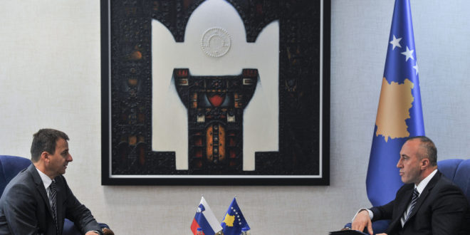 Kryeministri i Kosovës, Ramush Haradinaj, priti në takim ambasadorin e Sllovenisë në Kosovë, Bojan Bertoncel
