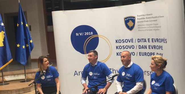 Kryeministri Haradinaj: Edhe kur bëhet liberalizimi i vizave nuk duhet të largohemi nga Kosova