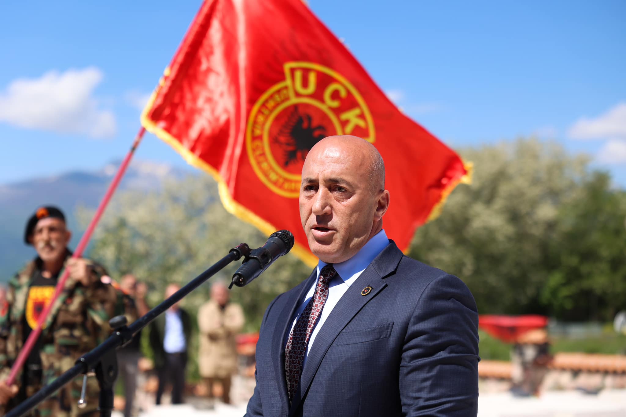 Ramush Haradinaj  Protesta e 17 tetorit në Tiranë është betejë gjithëkombëtare për drejtësi
