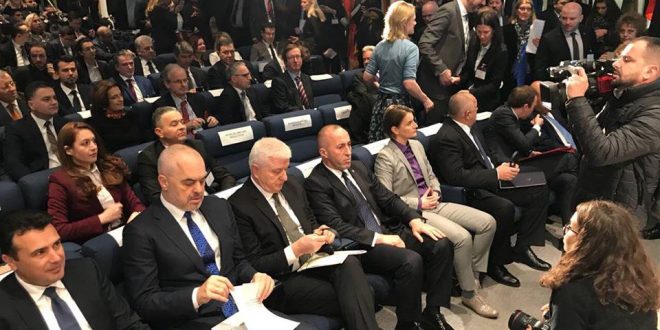Haradinaj po merr pjesë në konferencën për investimet në Ballkanin Perëndimor organizuar nga BERZH