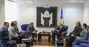 Kryeministri i vendit Ramush Haradinaj, ka pritur në një takim një delegacion të Shoqatës së Eksportuesve të Kosovës