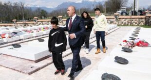 Ramush Haradinaj: Nderuam veprën heroike të luftëtarëve të Ushtrisë Çlirimtare të Kosovës, Shkëlzen Haradinaj, Fatmir Nimanaj, Hasim Halilaj dhe Luan Nimanaj