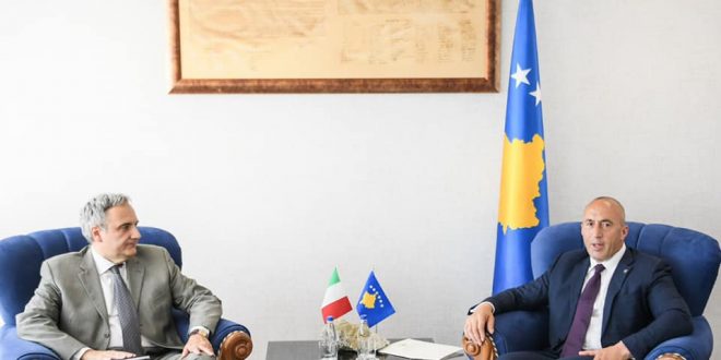 Kryeministri Haradinaj takon ambasadorin italian Sardi