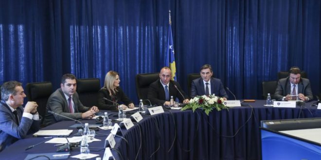Kryeministri Haradinaj: Reforma në administratën publike nënkupton rritje të efikasitetit dhe përmbushje të përgjegjësive
