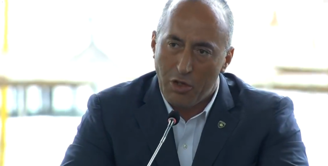 Haradinaj takon këshilltarët politikë të Kancelares Gjermane, Angela Merkel, Matthias Leuttenberg dhe Jan Hecker