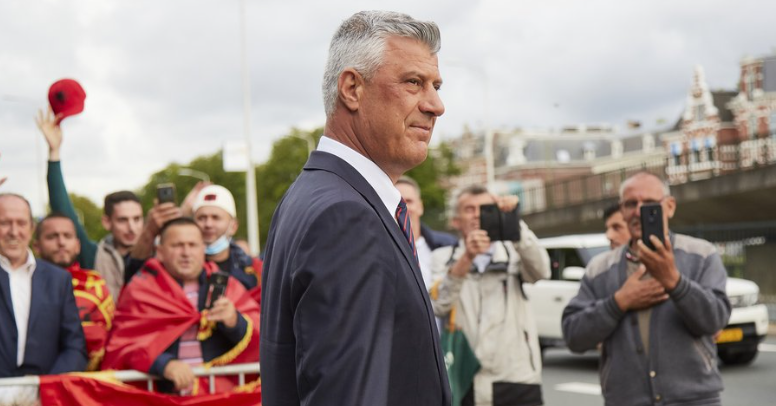 Hashim Thaçi  Kosova e ndarë brenda dhe e izoluar nga Perëndimi