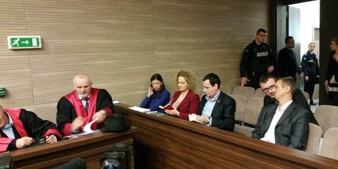 Shtyhet për 20 shkurt gjykimi kundër deputetëve: Albin Kurti, Albulena Haxhiu, Faton Topalli e Donika Kadaj Bujupi