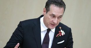 Bernd Posselt: Heinz C. Strache është dorë e zgjatur e Kryetarit të Rusisë Vladimir Putin brenda BE-së