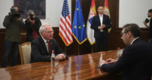 Aleksandar Vuçiq ka biseduar me ambasadorin amerikan, Christopher Hill, për vizitën e tij të ardhshme në Nju Jork
