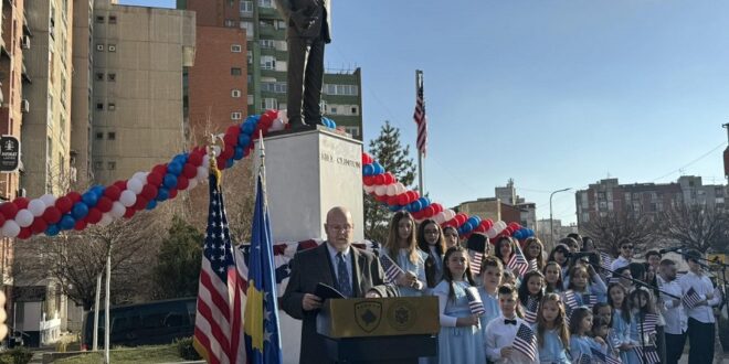 Ambasadori amerikan në Kosovë, Jeff Hovenier, ka vlerësuar lidhjet e pandashme mes Shteteve të Bashkuara dhe Kosovës