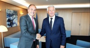 Ministri, Hoxhaj bisedoi në Strasburg, me sekretarin e Përgjithshëm të KE-së, Thorbjon Jagland