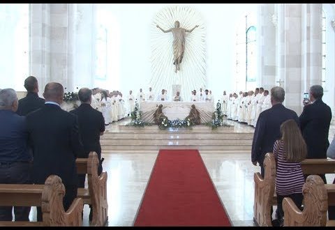 Në dy-vjetorin e shenjtërimit të Katedrales ”Nënë Tereza” u mbajt mesha solemne e festës për Shën Nënë Terezën