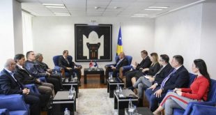 Kreu i Qeverisë, Ramush Haradinaj priti sot në takim një delegacion të diasporës shqiptare