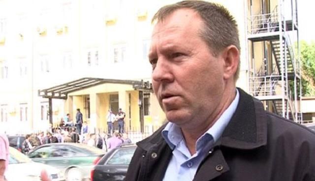 Dënohet me katër muaj burgim personi që kërcënoi Hysni Gucatin