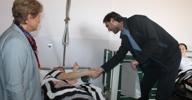 Ministri i Shëndetësisë, Uran Ismaili premton spital të ri për Ferizajn