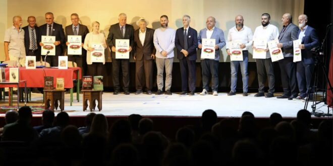 Ismet Azizi nderohet me “Plaketën e Artë” në Rozhajë për kontributin në studimin e historisë së Sanxhakut